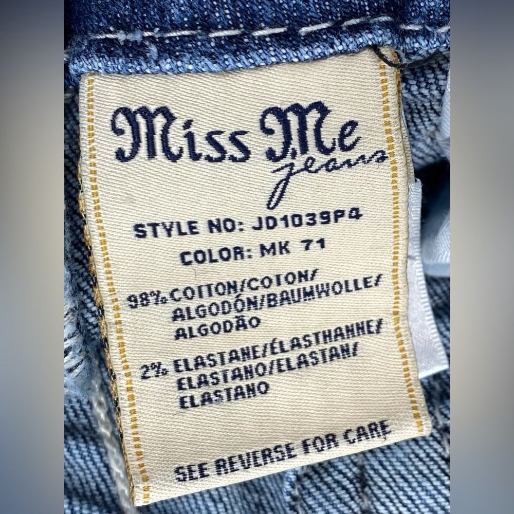 Miss Me Capri Jeans Women’s 28x20.5 Low Rise Distressed Stretch EUC - Picture 9 of 13